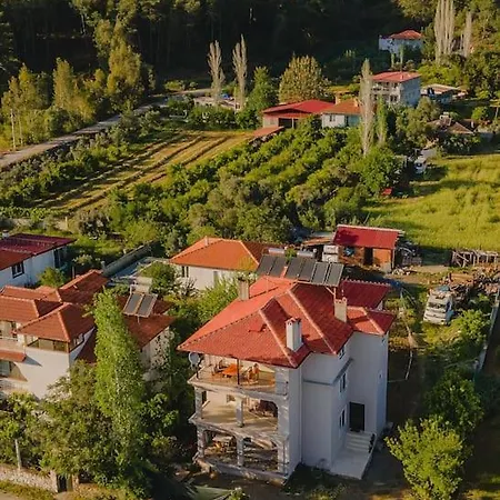 Evi Full Esyali 3+1 아파트 Koycegiz (Mugla)